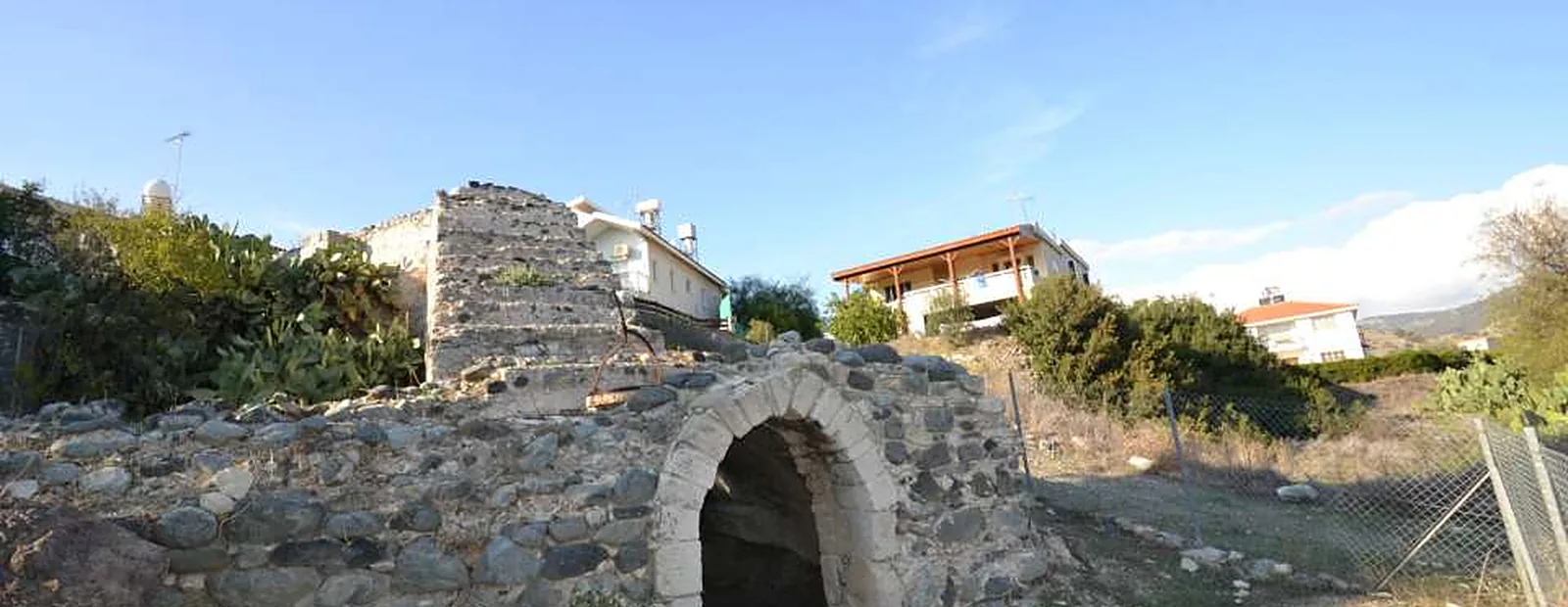 Ruins on the rise