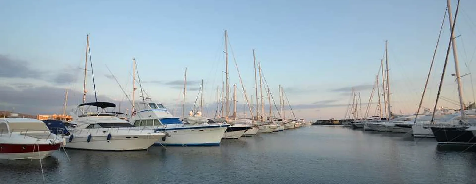 Agios Raphael marina